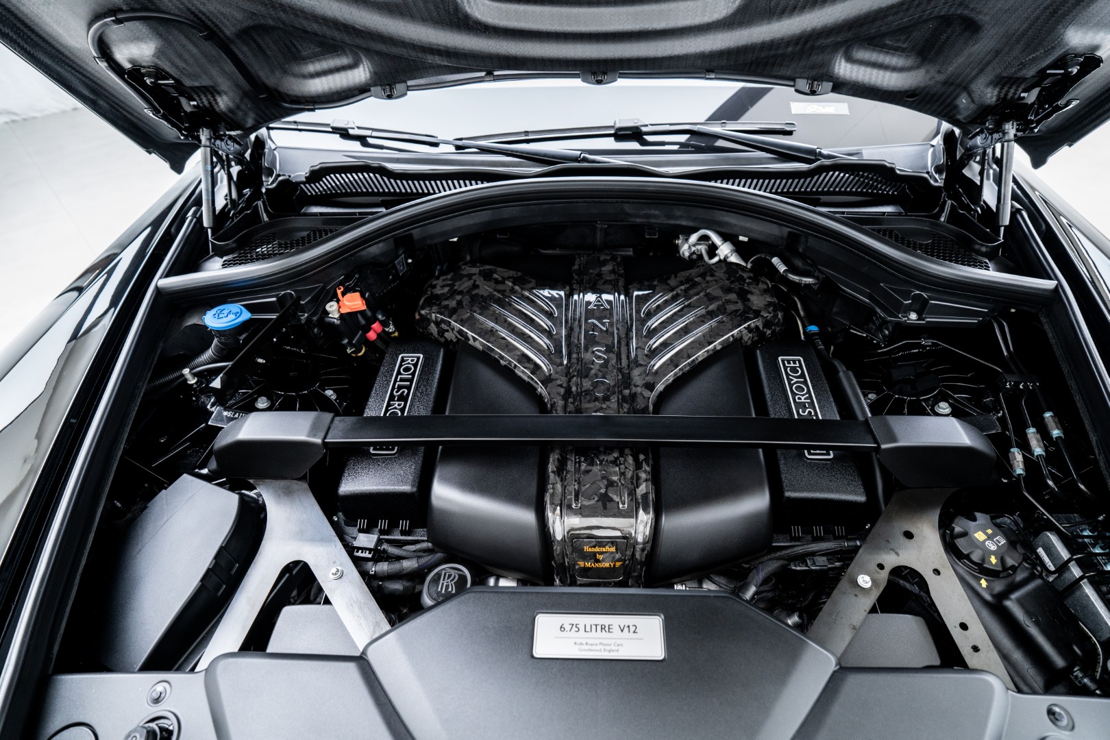 2026 ROLLS ROYCE CULLINAN BLACK BADGE BY MANSORY | GCC | WARRANTY SERVICE | FULL CARBON